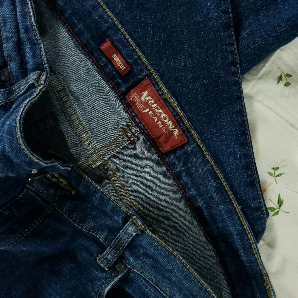 Arizona Jean Co. Woman's Size 16.5 plus Jeans Dark